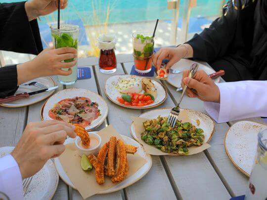 Gastronomic Adventures: A Day in the Life of a Foodie in Dubai